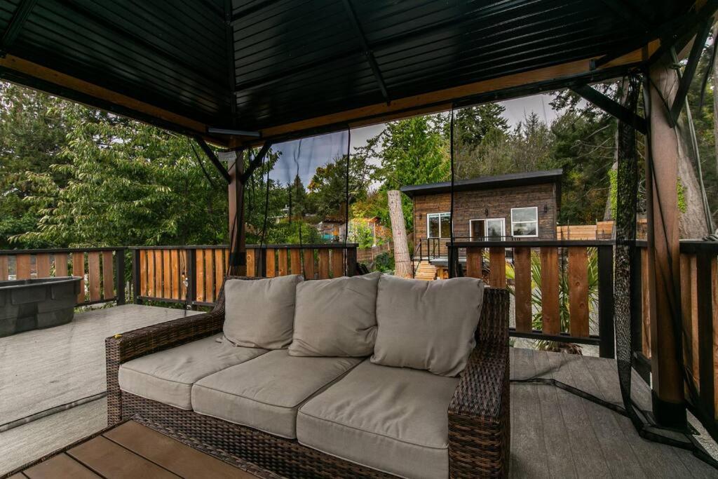 1-Bedroom Knotty Pine Cabin W Sauna & Jacuzzi Сук Экстерьер фото