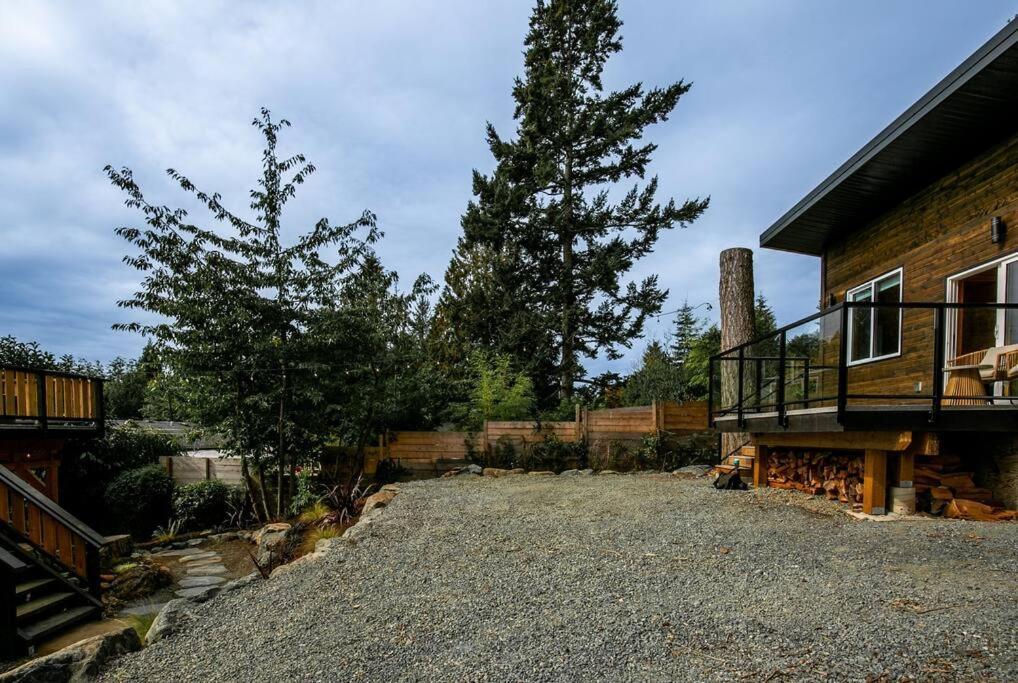 1-Bedroom Knotty Pine Cabin W Sauna & Jacuzzi Сук Экстерьер фото